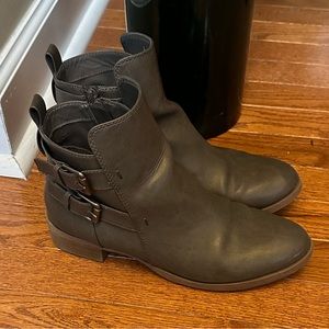 Old Navy Gray Booties